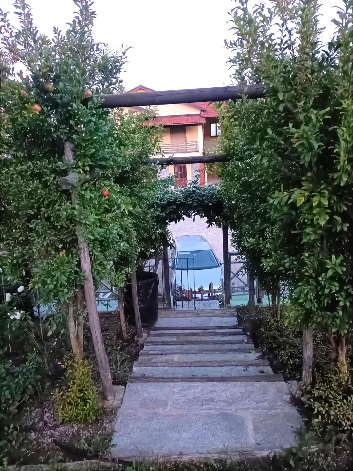 Casa Del Canta Borgomale Exteriér fotografie